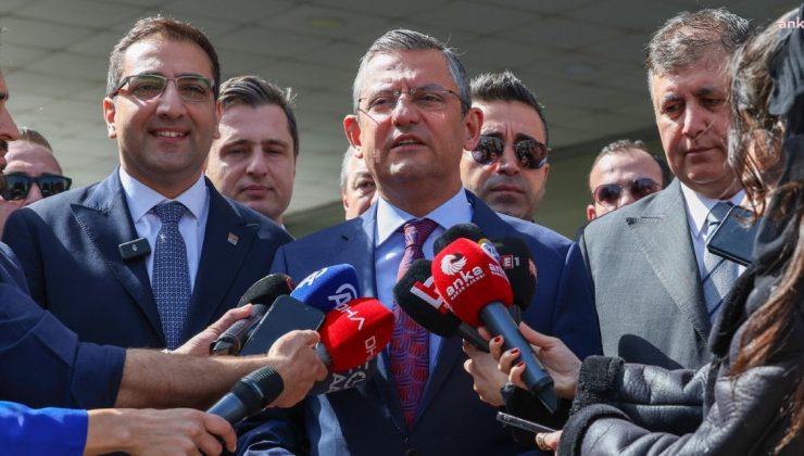 Özgür Özel İzmir’de: Devletin Tüm İmkanları Bir Parti İçin Seferber Edildi