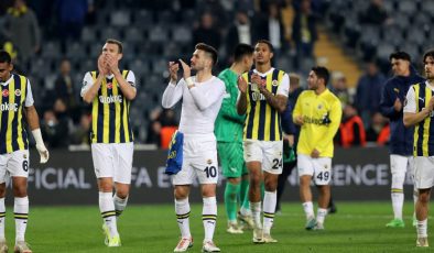 Fenerbahçe’nin Beşiktaş Derbisindeki 11’i Bir İsim Dışında Netleşti