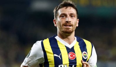 Mert Hakan Yandaş: Fenerbahçe Arması Hepsine Yetti