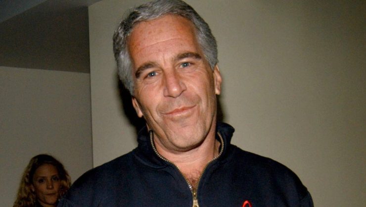 Pedofili Jeffrey Epstein’in 221 Kişinin İsminin Yer Aldığı ‘Kara Kitabı’ Açık Artırmada