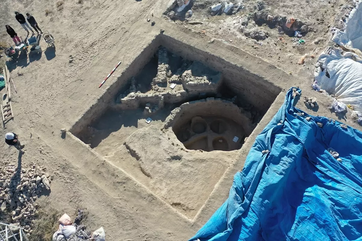 Afyonkarahisar’da Kayıp Şehir Puruşhanda Kazısında Önemli Buluntular