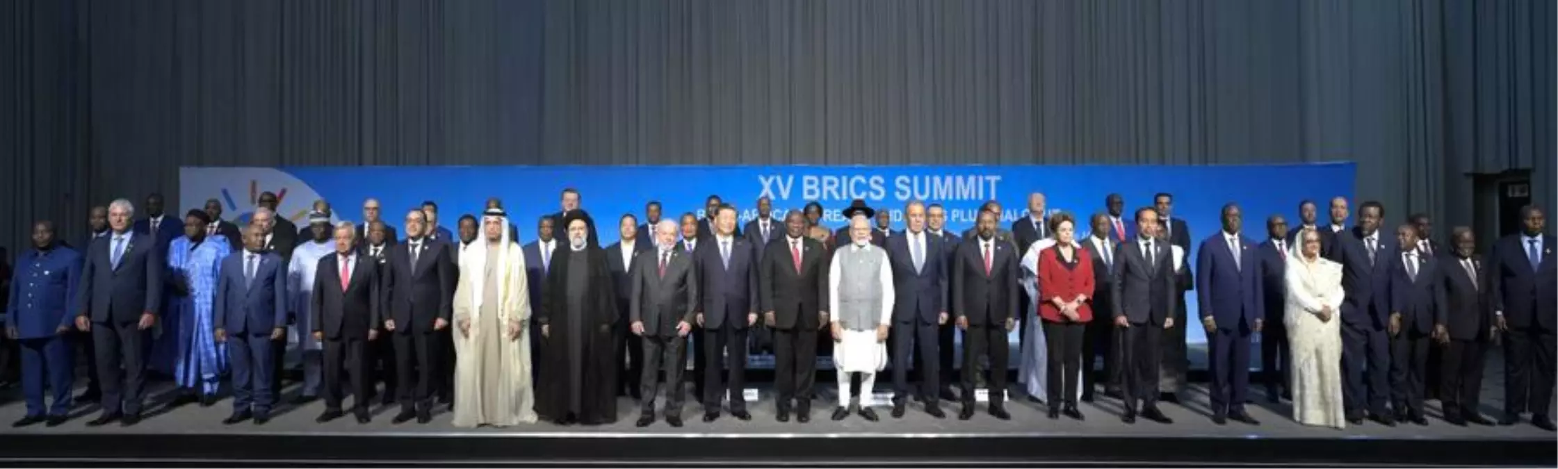 BRICS Zirvesi: Küresel İşbirliği ve Gelişim