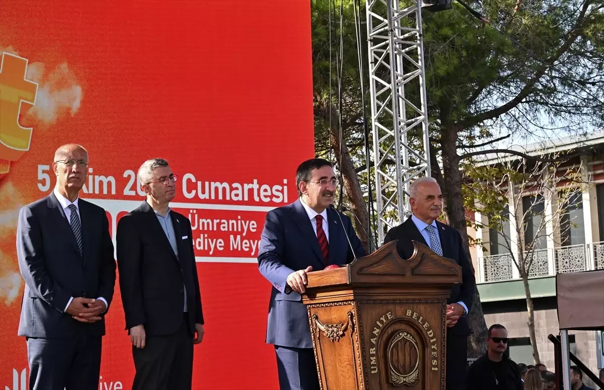 Cumhurbaşkanı Yardımcısı Yılmaz, Ümraniye’de sünnet şöleninde konuştu Açıklaması