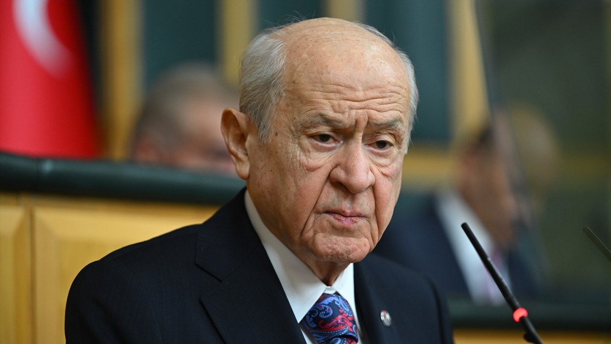 Devlet Bahçeli, Özgür Özel’in erken seçim çağrısına yanıt verdi