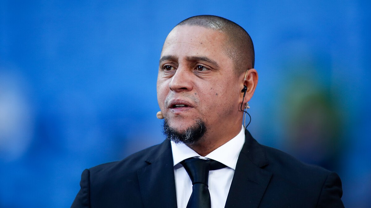 Roberto Carlos, Real Madrid tesislerinde kalmaya başladı